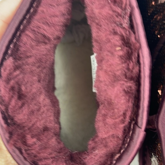 UGG Women's Classic Ultra Mini Mirror Ball Boots Size 6 Color Wild Grape NIB - Picture 9 of 13